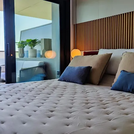 Sunset Cliffs Modern